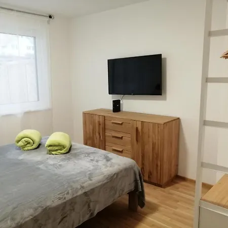 Deluxe Susanna Apartment